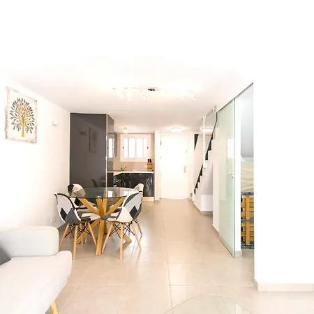 One Bedroom At Playa De La Americas 200 M Away From The With View Balcony And Wifi